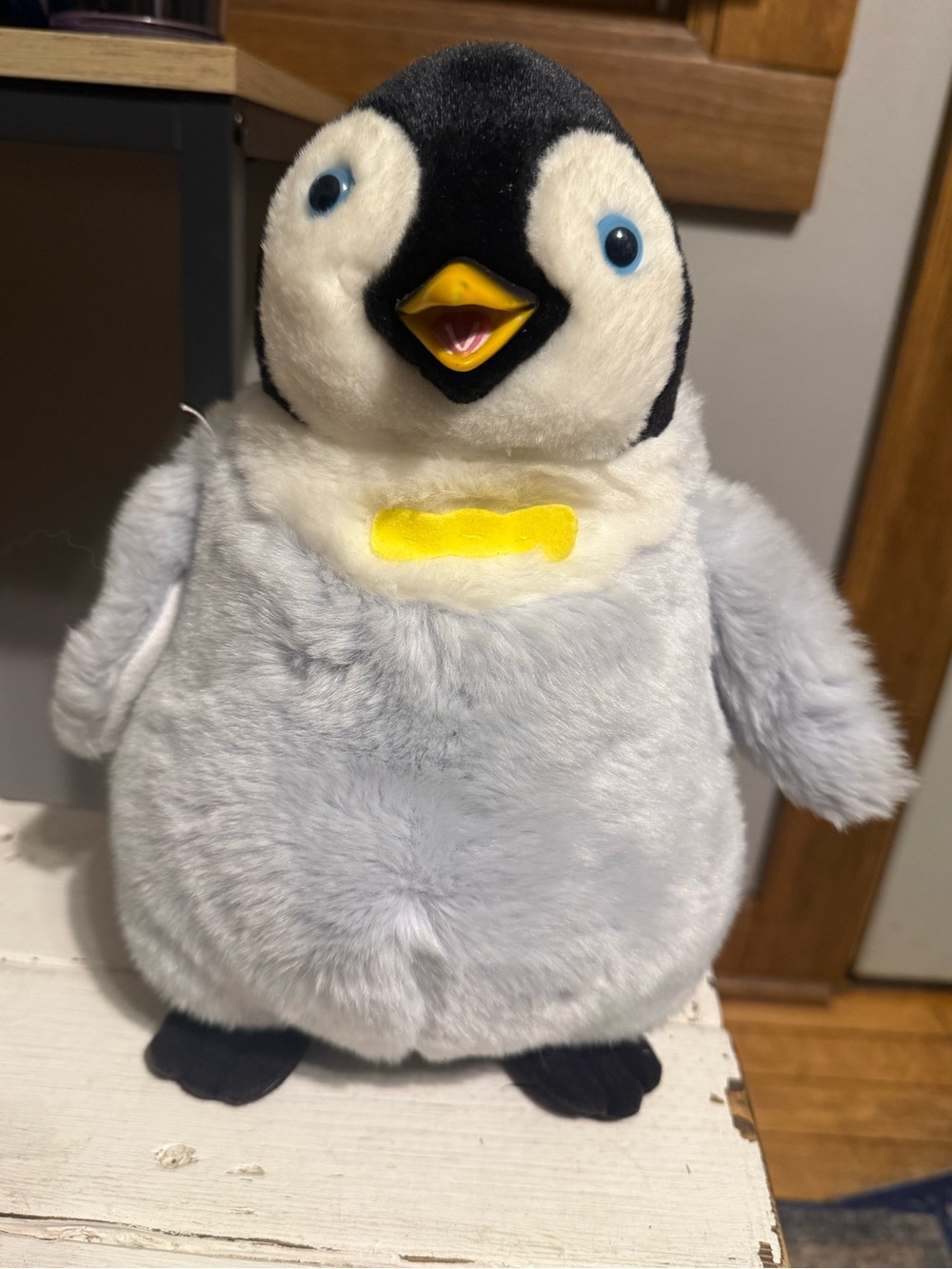 Happy Feet Movie Mumble 10" Plush Stuffed Penguin Clean Washed